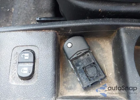 2011 Mazda Mazda2 Sport из США, поврежденный, VIN JM1DE1HZ6B0122229